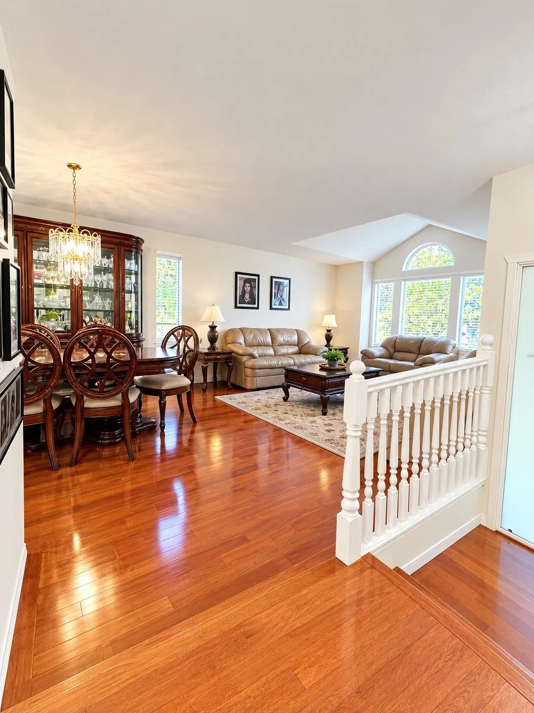 Photo 4 of 11 at 3024 Southern Crescent