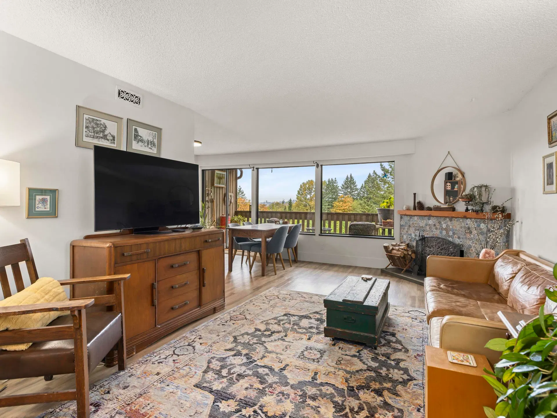 Photo 1 of 32 at 1185 Lillooet Road