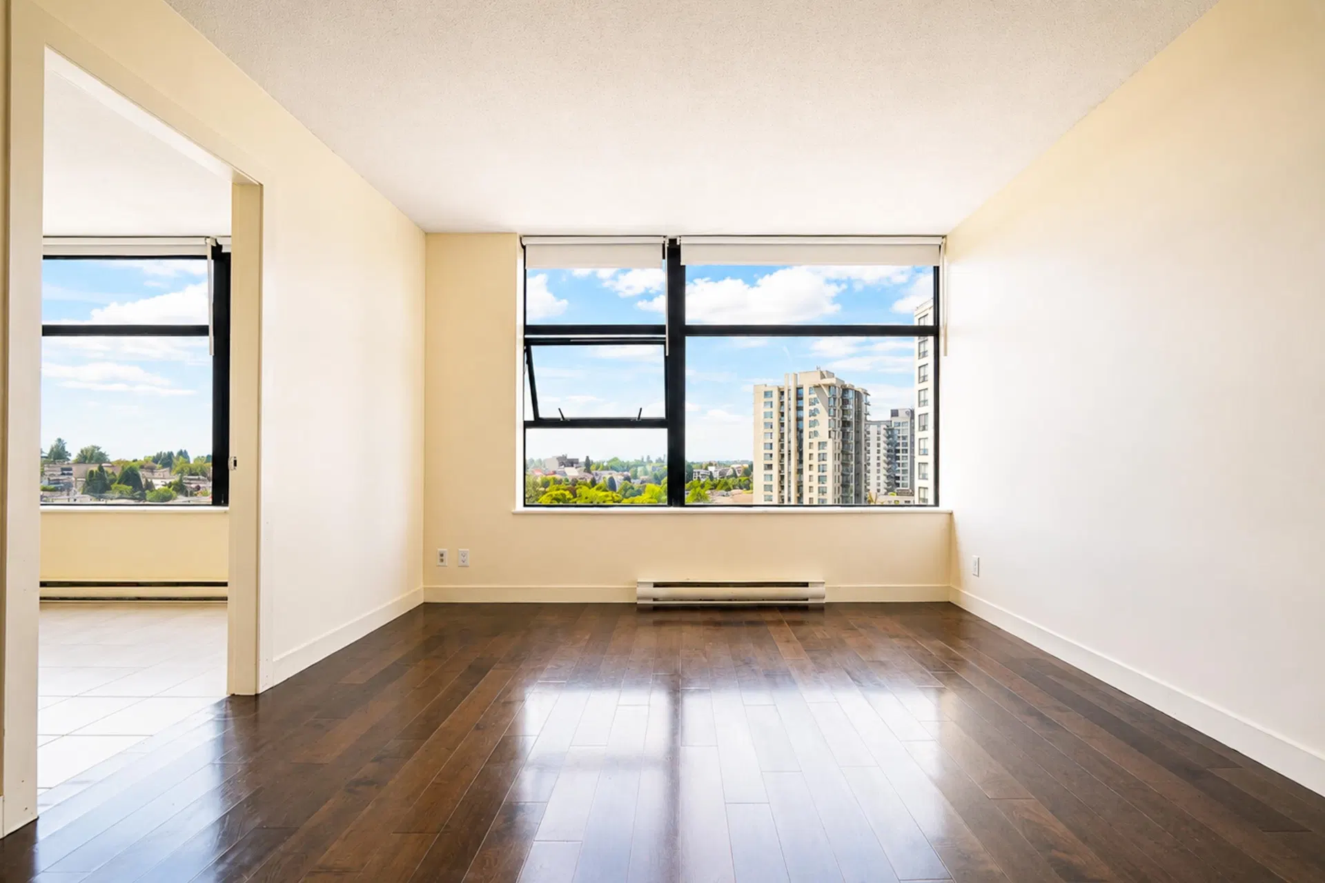 Photo 5 of 22 at #1106 – 5380 Oben Street