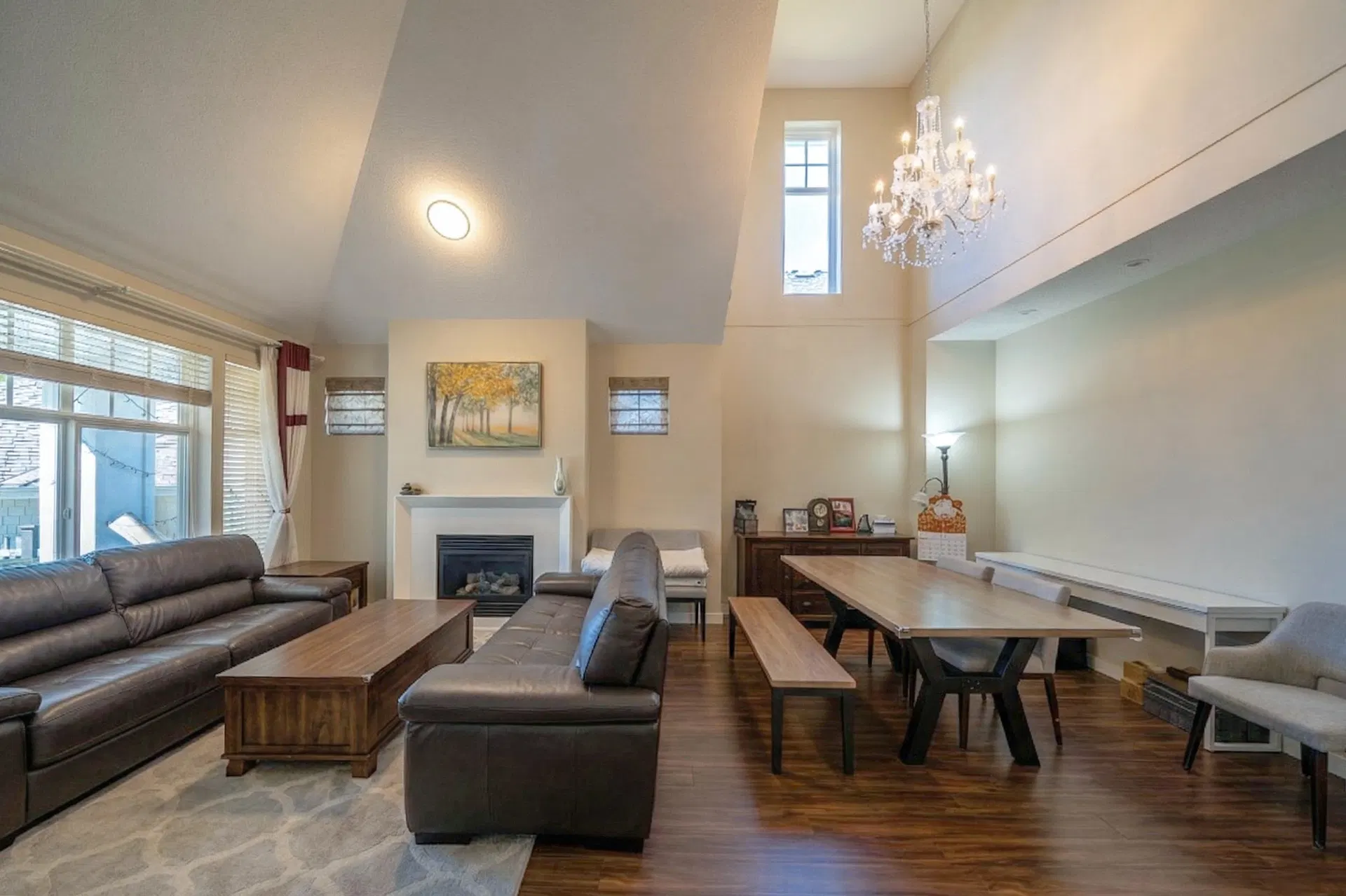 Photo 4 of 39 at #36 – 10500 Delsom Crescent