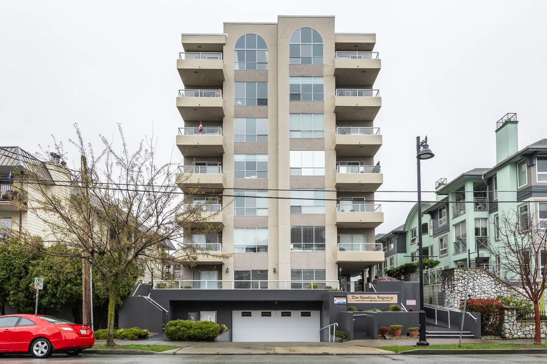 Photo 1 of 40 at #501 – 45765 Spadina Avenue
