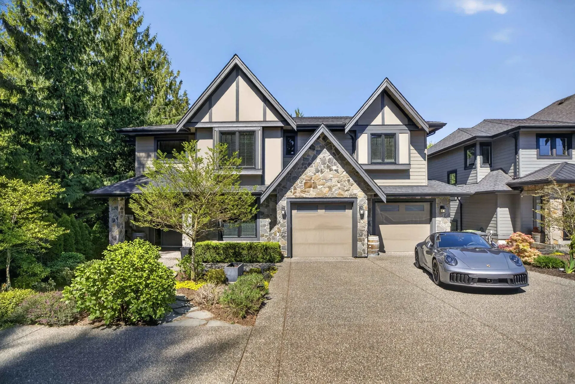 Photo 2 of 40 at #3 – 24453 60 Avenue