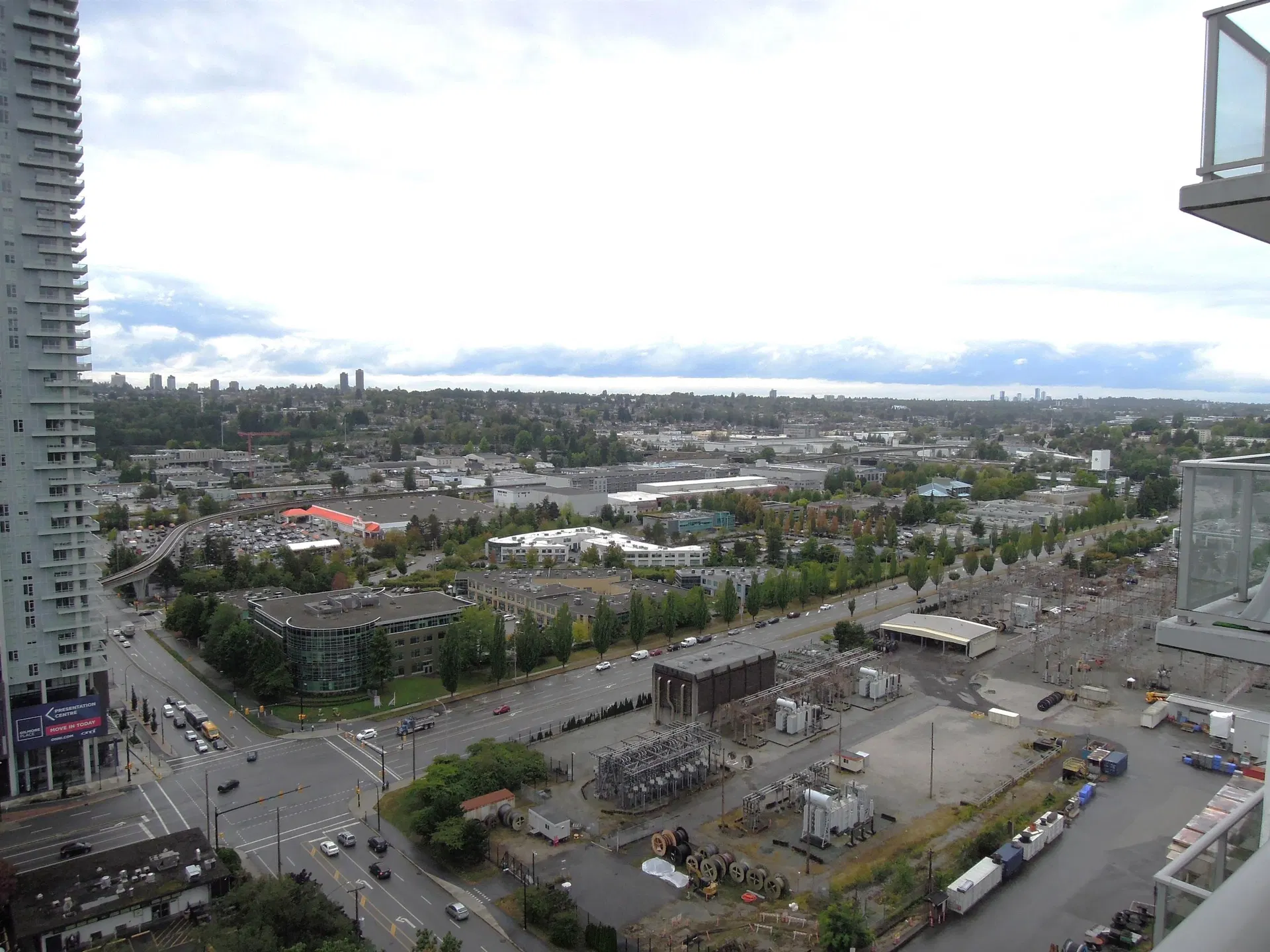 Photo 3 of 31 at #2103 – 1888 Gilmore Avenue