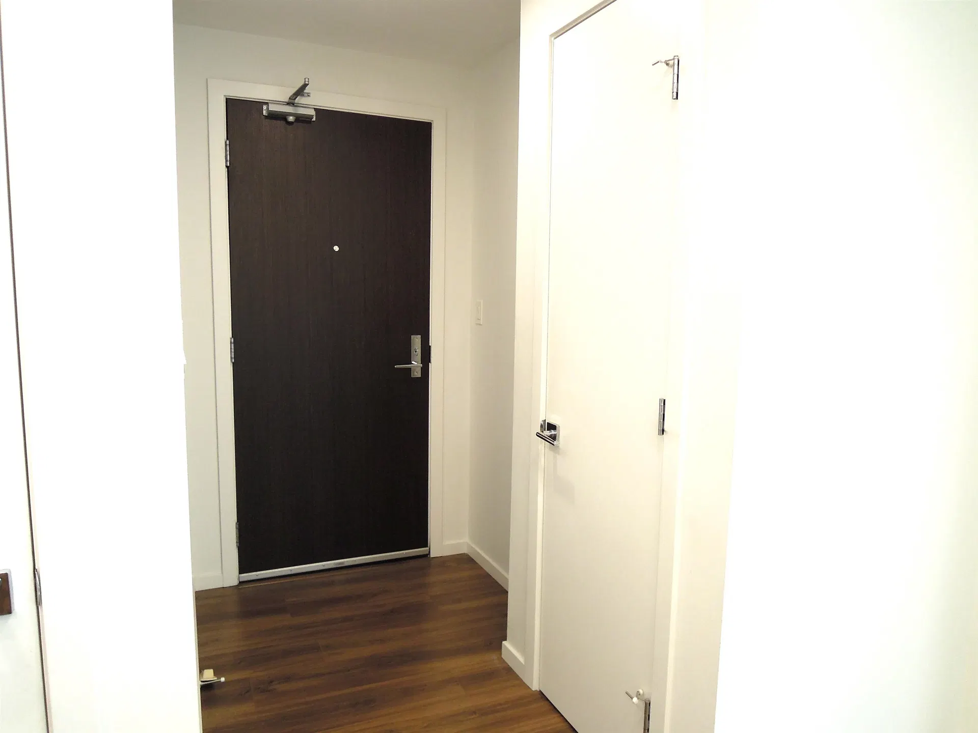 Photo 4 of 31 at #2103 – 1888 Gilmore Avenue