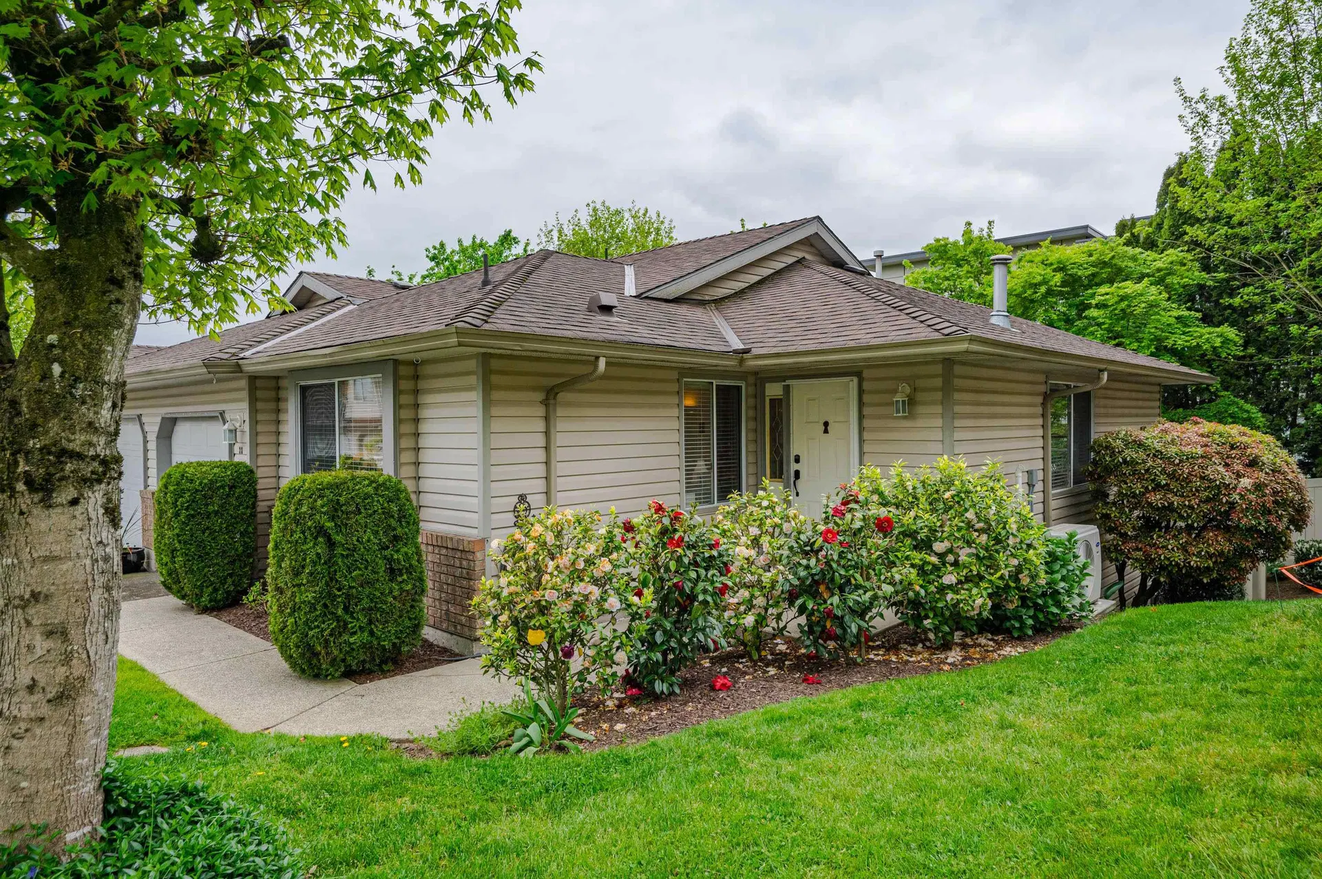 Photo 3 of 38 at #28 – 2023 Winfield Drive