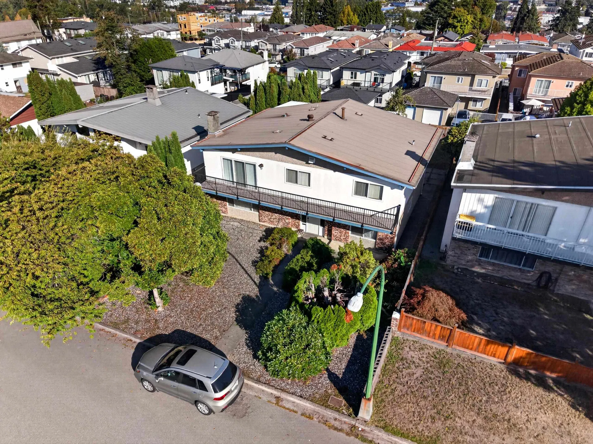 Photo 2 of 12 at 5275 Schou Street