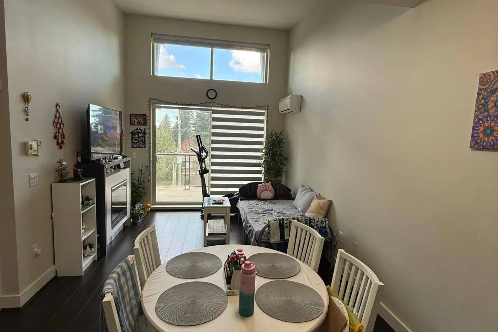 Photo 5 of 36 at #412 – 6628 120 Street