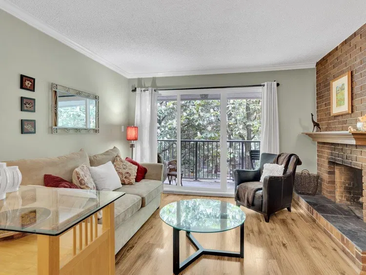 Photo 2 of 20 at #303 – 1234 Pendrell Street