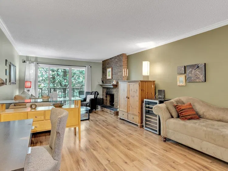 Photo 4 of 20 at #303 – 1234 Pendrell Street