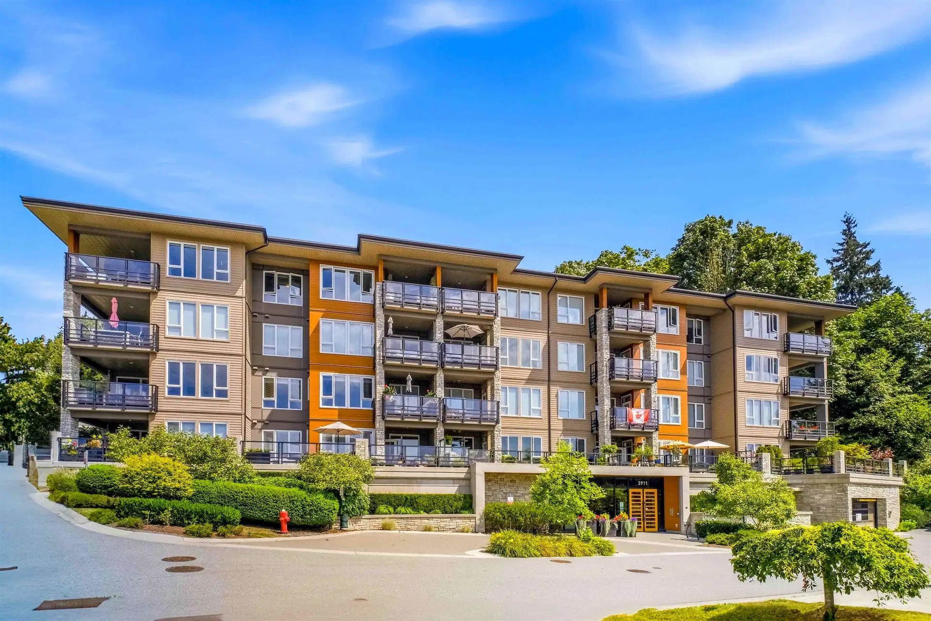 #203 – 3911 Cates Landing Way