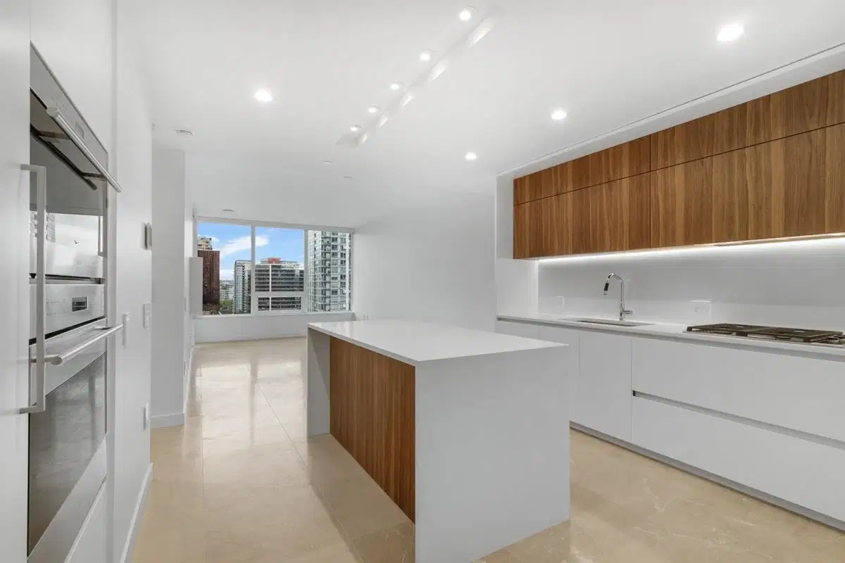#1103 – 885 Cambie Street