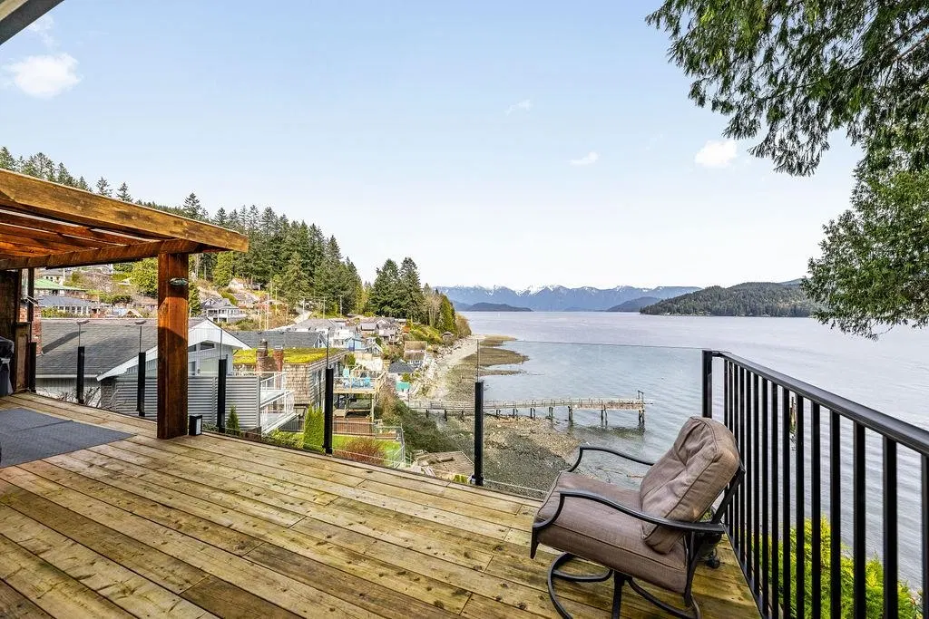 Photo 1 of 40 at 790 Marine Drive