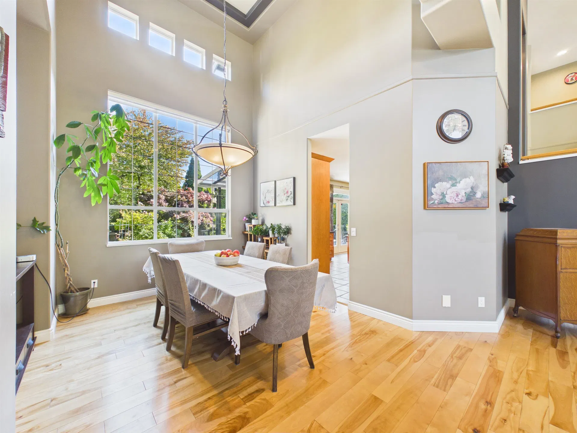 Photo 5 of 40 at 120 Cedarwood Drive