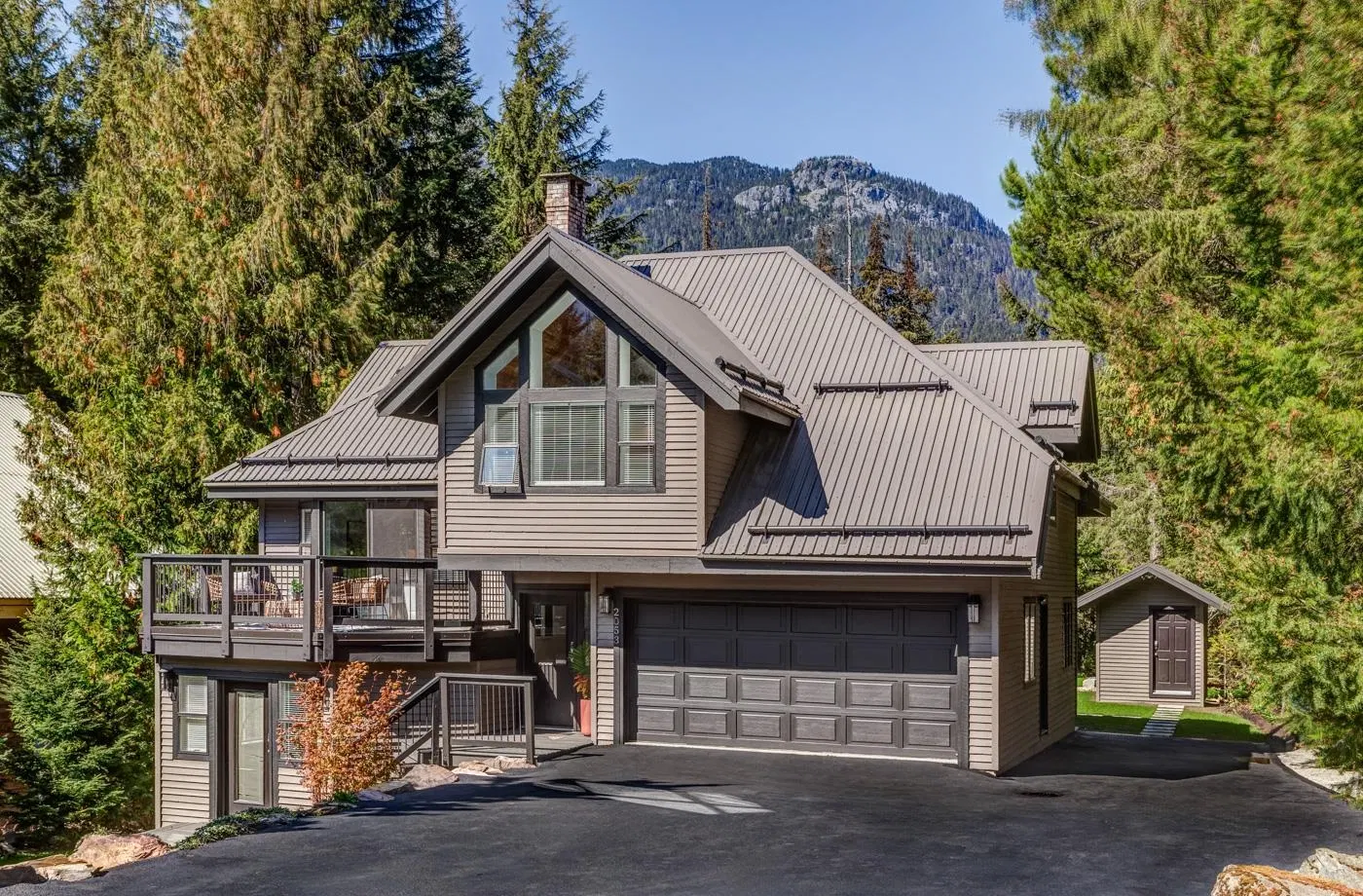 Photo 1 of 39 at 2053 Garibaldi Way