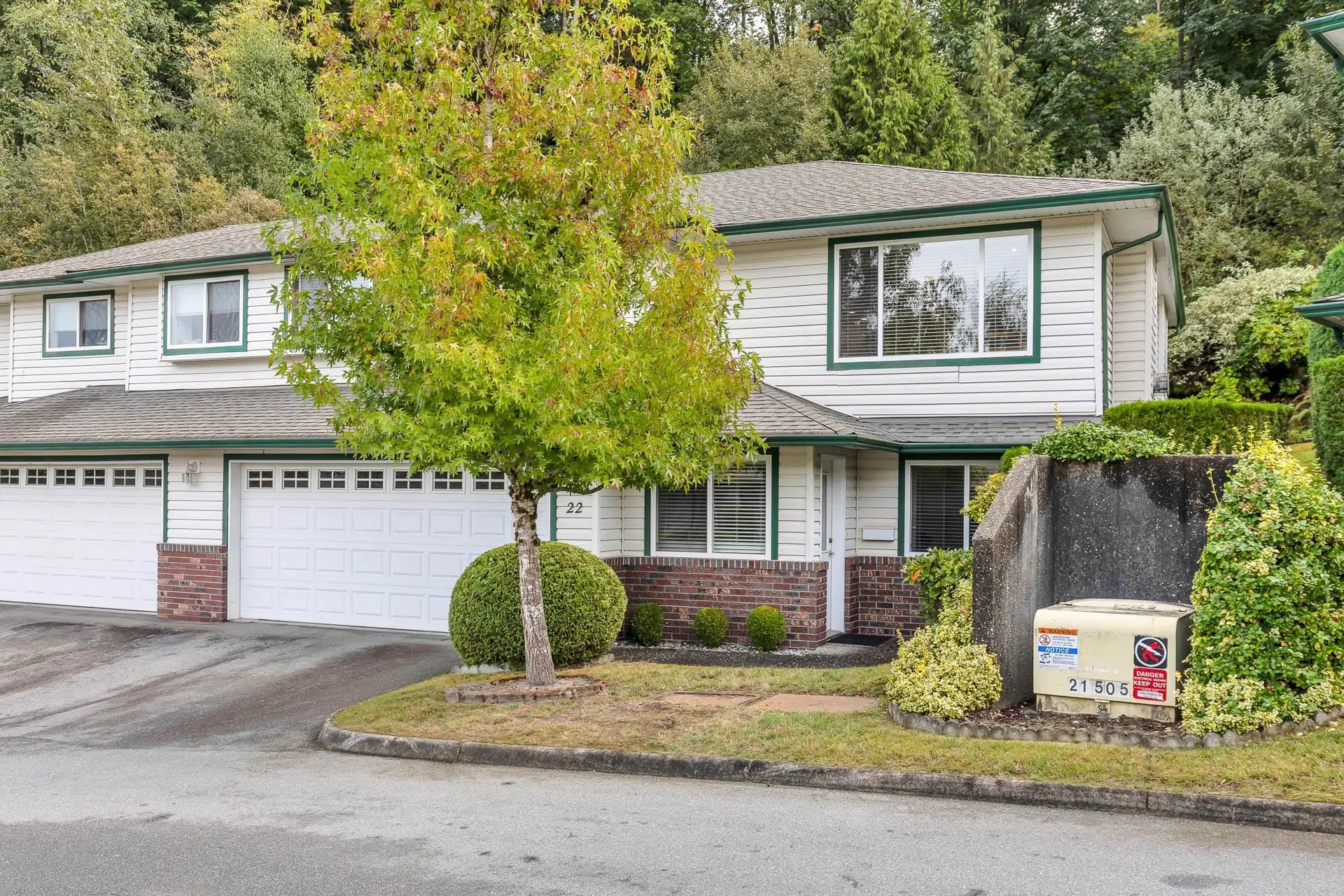 Photo 5 of 39 at #22 – 34250 Hazelwood Avenue