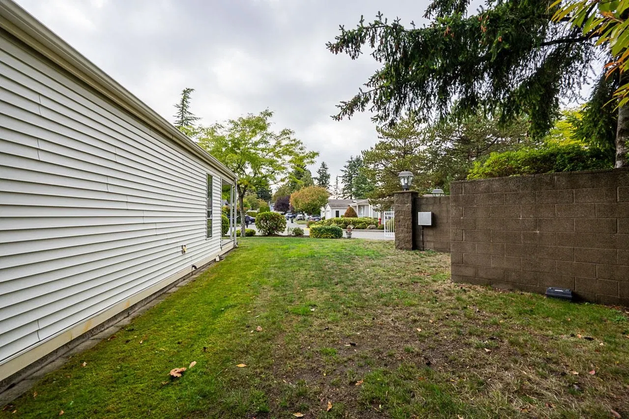 Photo 5 of 37 at #1 – 2345 Cranley Drive