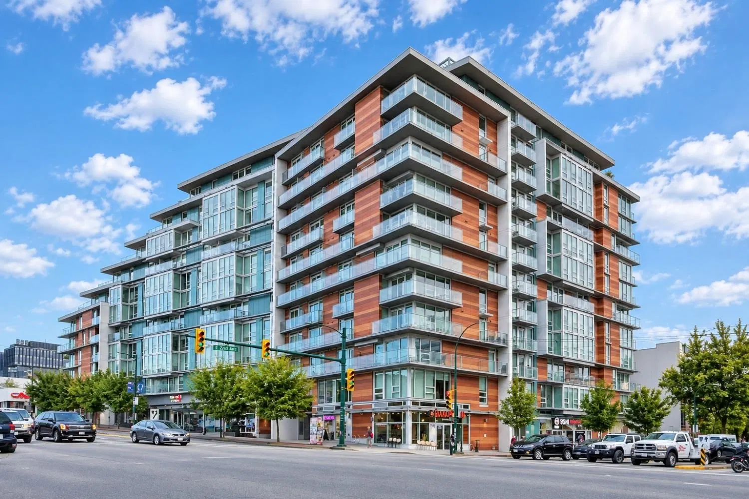 #1211 – 180 2nd Avenue