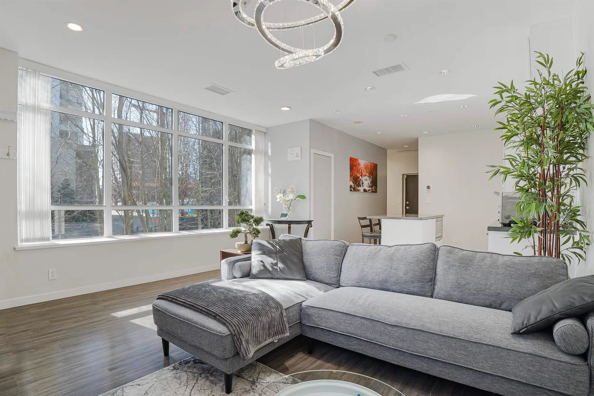 Photo 3 of 14 at #21 – 7338 Gollner Avenue