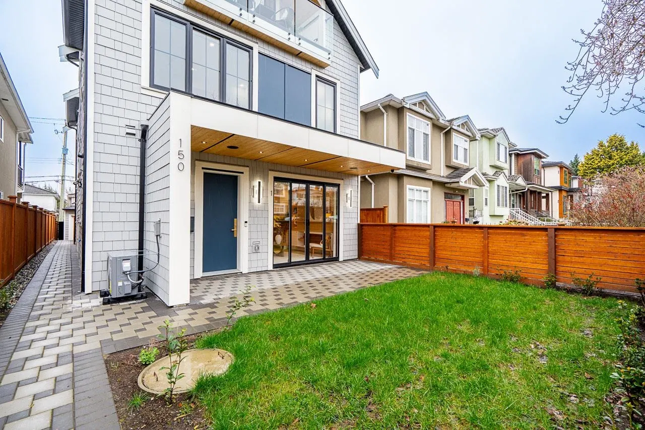 Photo 3 of 32 at #1 – 150 E 51st Avenue