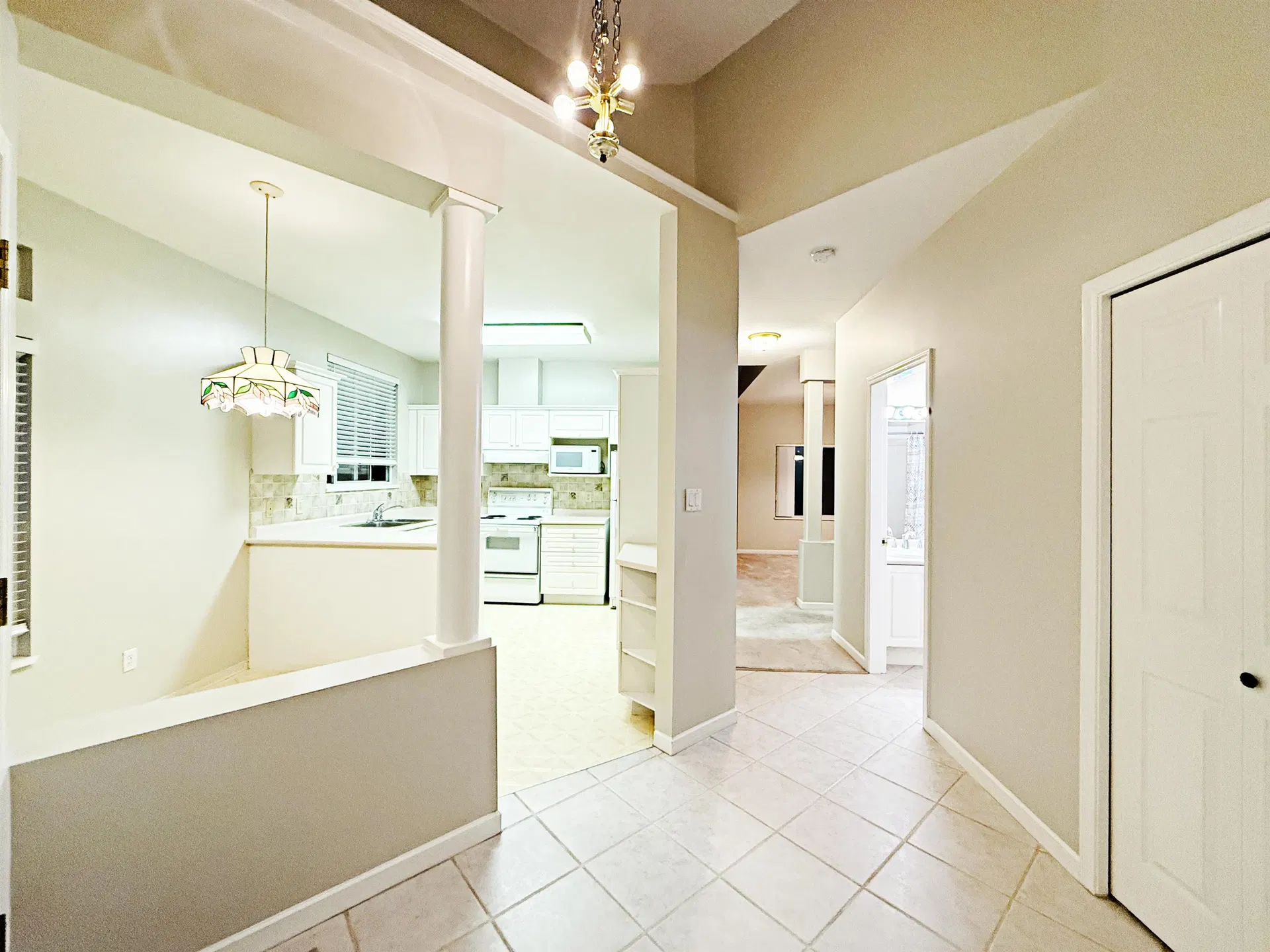 Photo 4 of 27 at #17 – 16325 82 Avenue