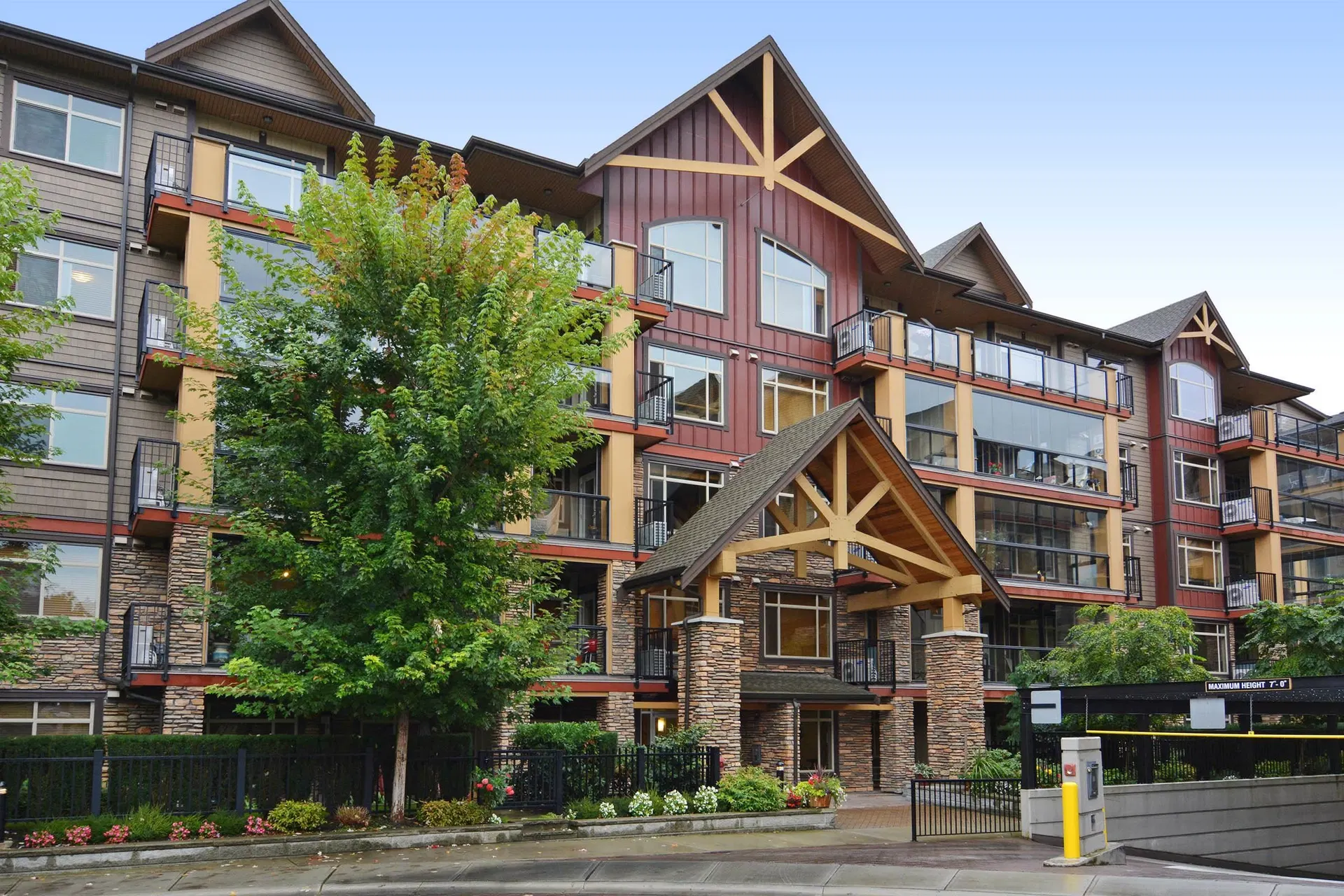 #284 – 8288 207a Street