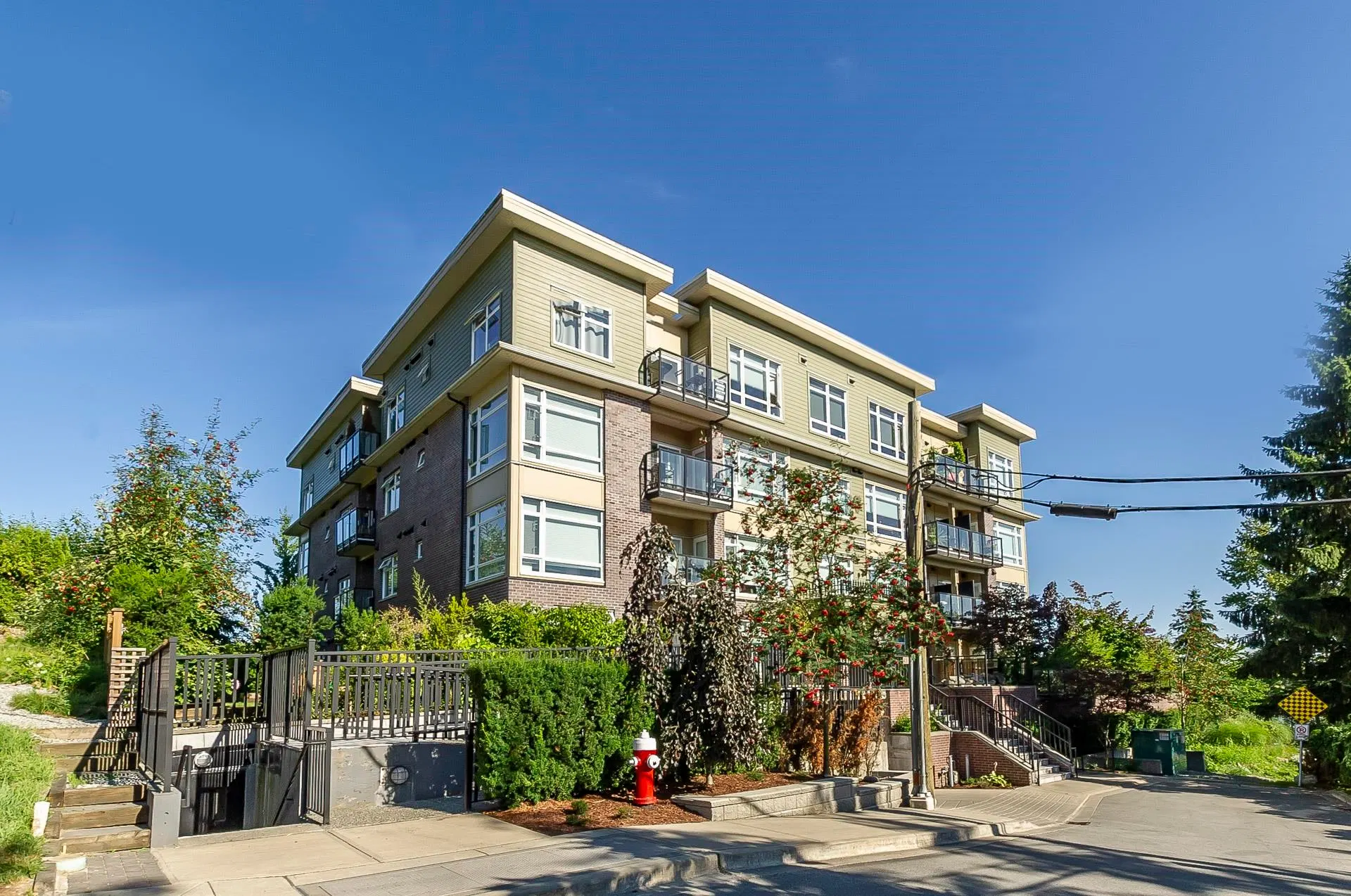 #101 – 11566 224 Street