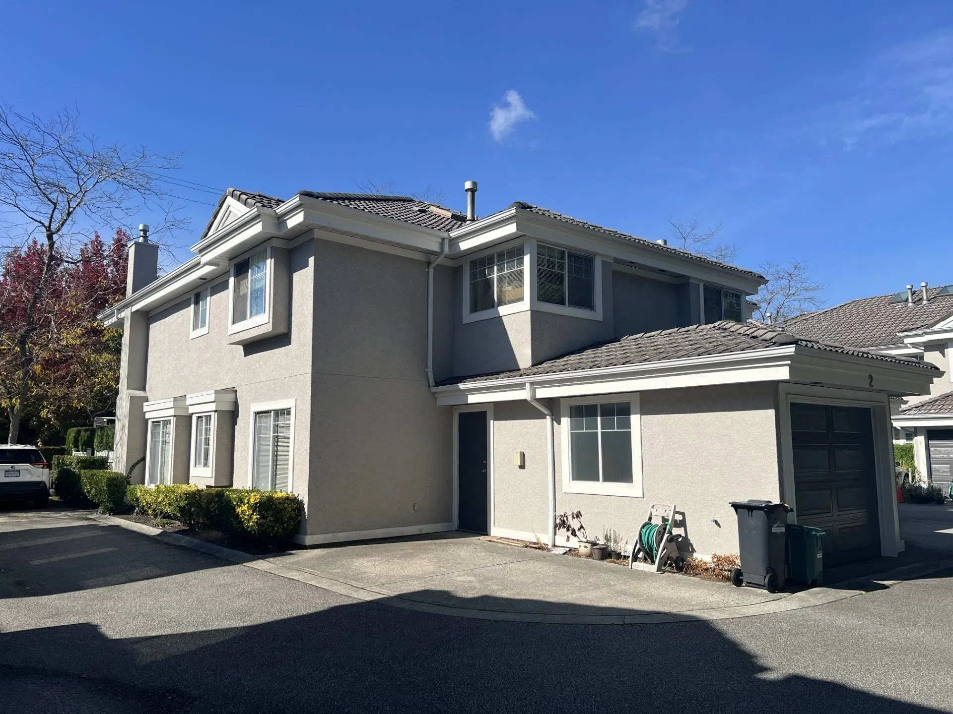 Photo 4 of 5 at #2 – 7760 Minoru Boulevard
