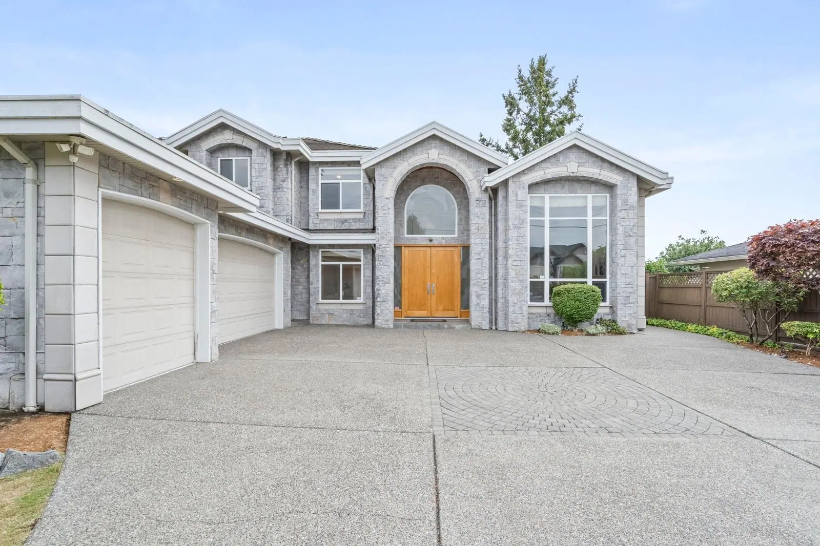 Photo 1 of 30 at 7460 Petts Road