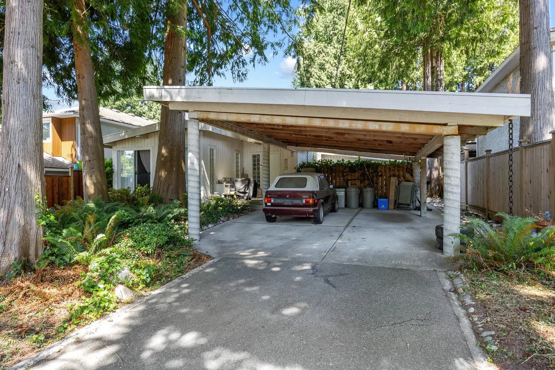 Photo 1 of 8 at 14109 Blackburn Avenue