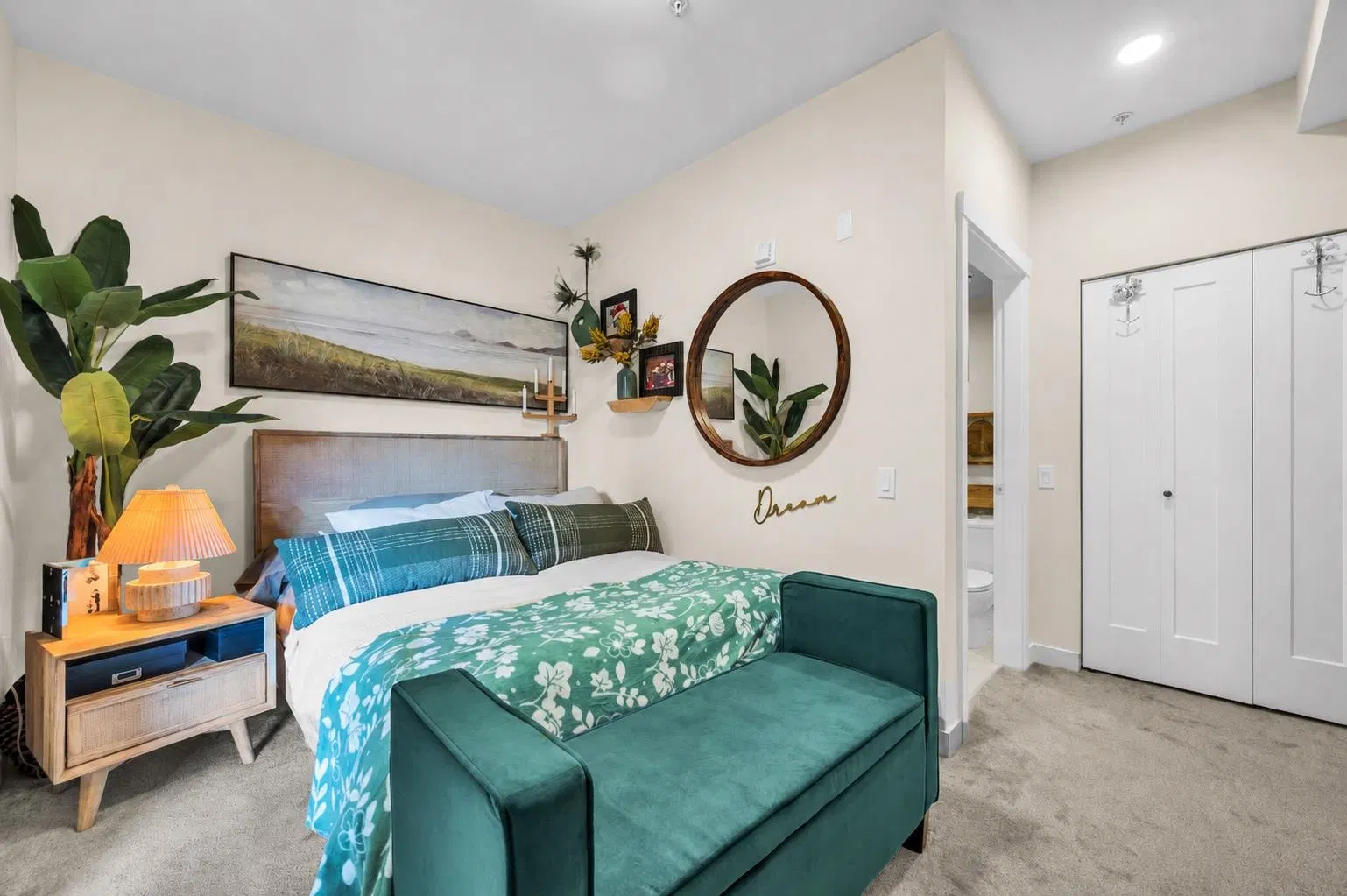 Photo 2 of 20 at #225 – 12109 223 Street
