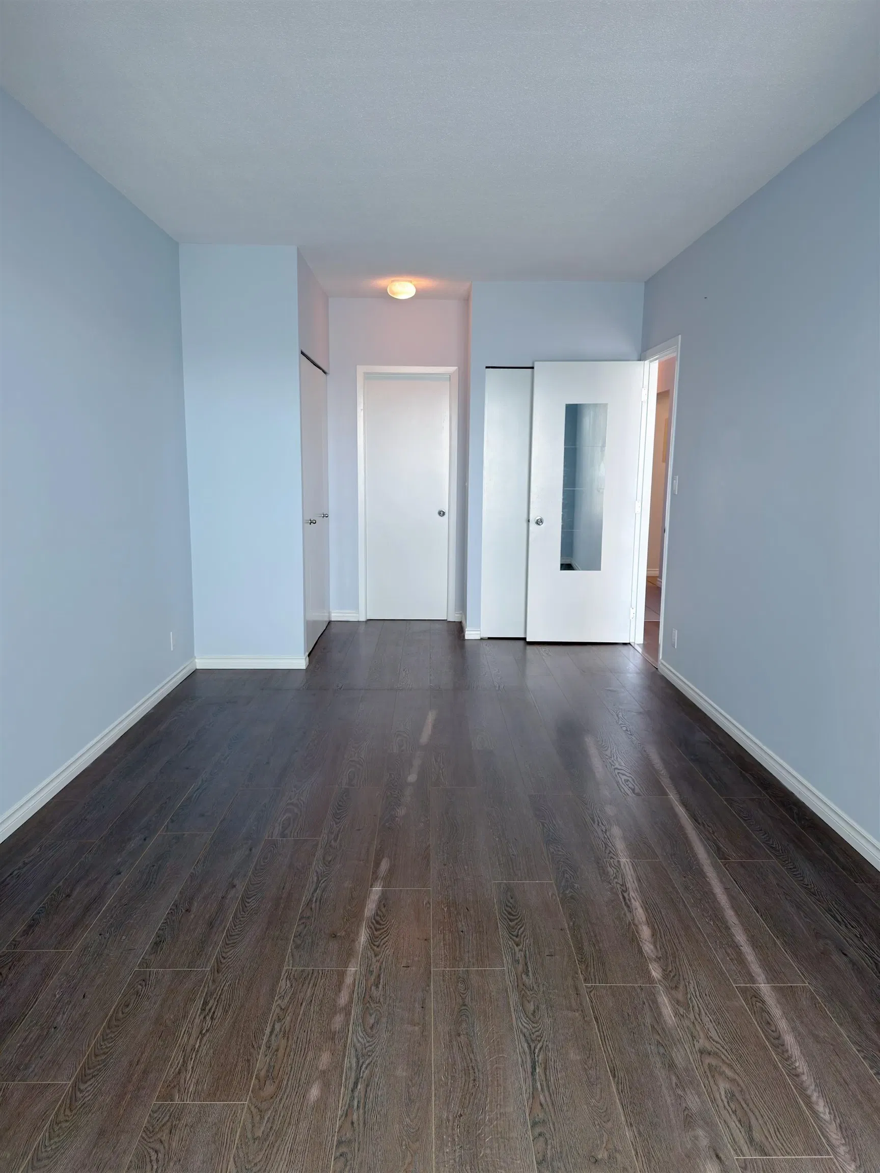 Photo 4 of 15 at #901 – 8871 Lansdowne Road