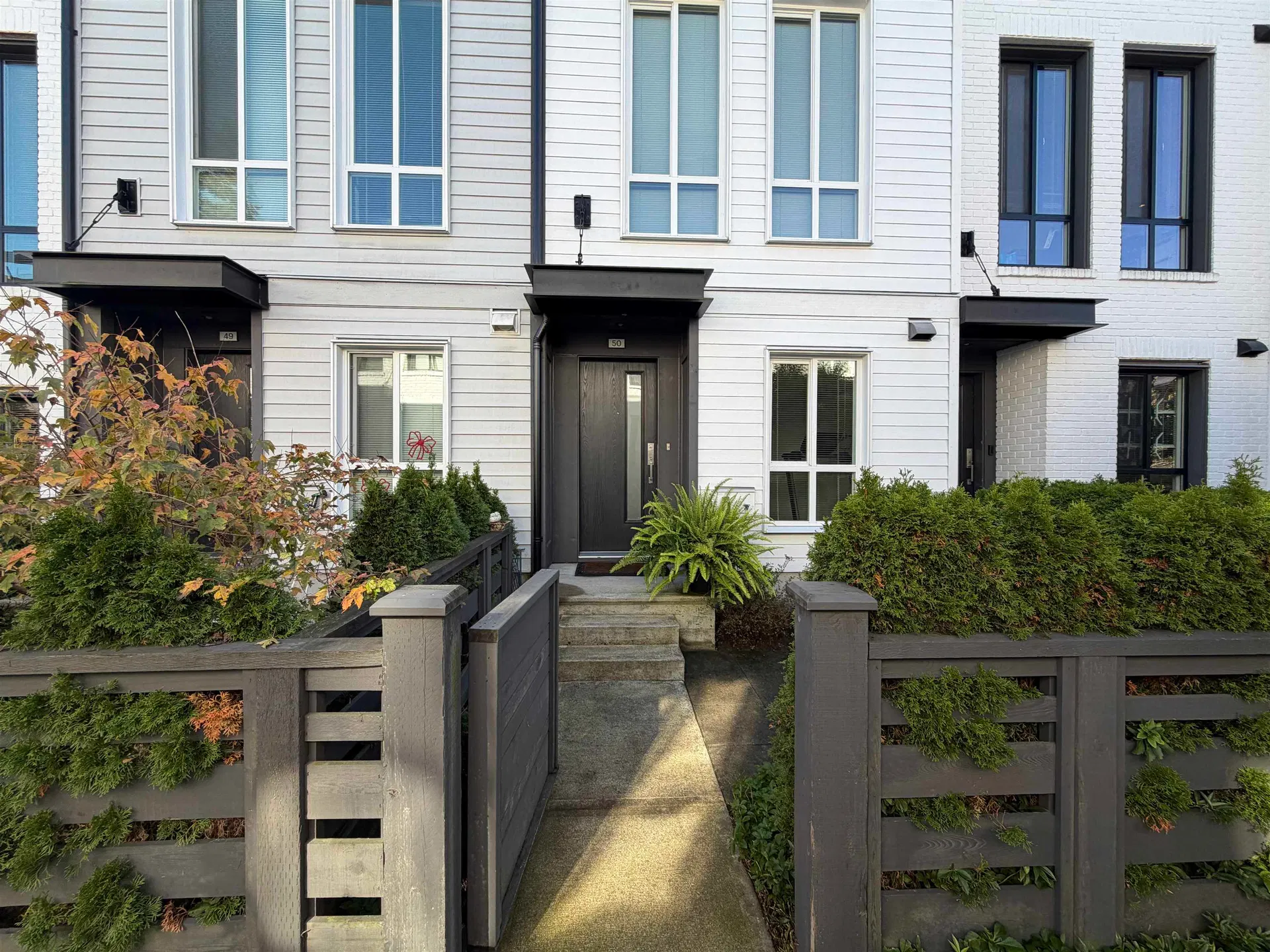 #50 – 15828 27 Avenue