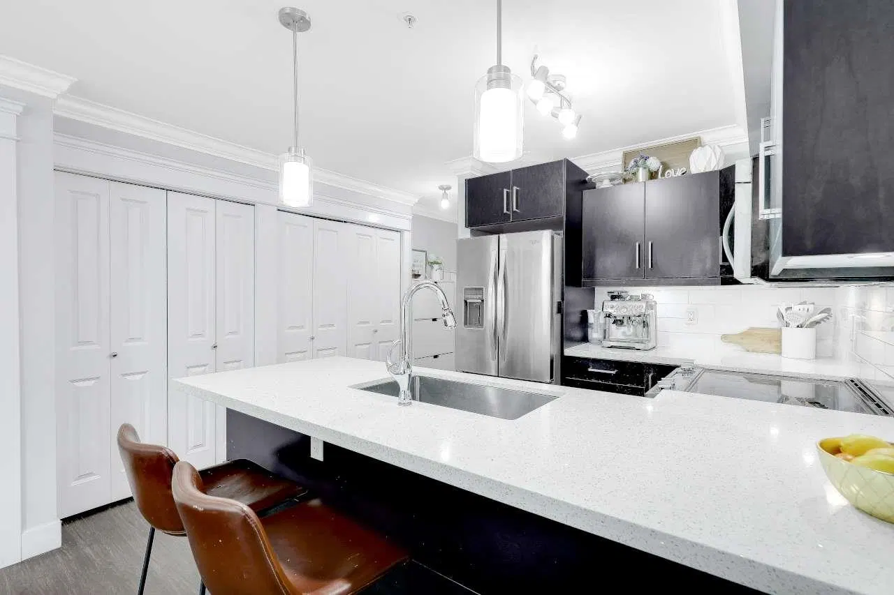Photo 4 of 35 at #105 – 2268 Shaughnessy Street