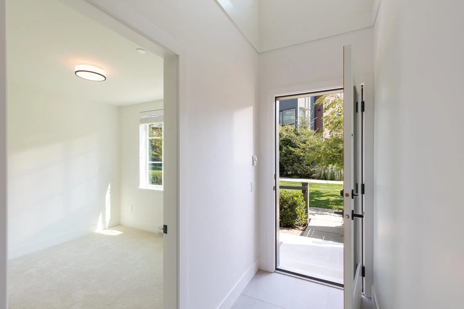 Photo 2 of 40 at 38006 Fairwater Place