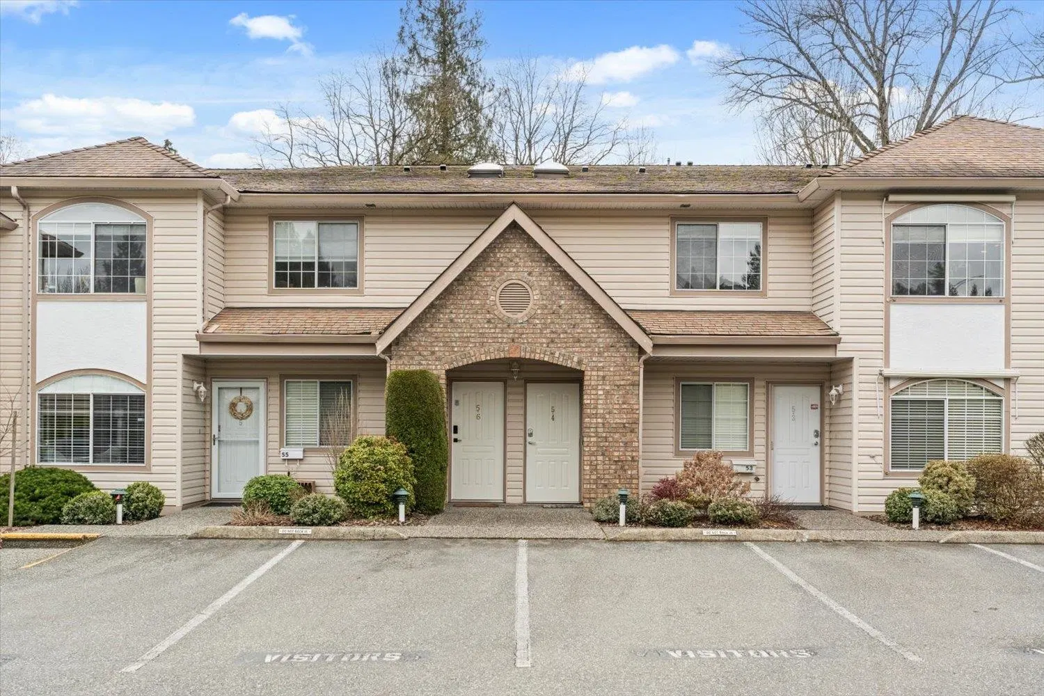 Photo 3 of 35 at #54 – 3110 Trafalgar Street
