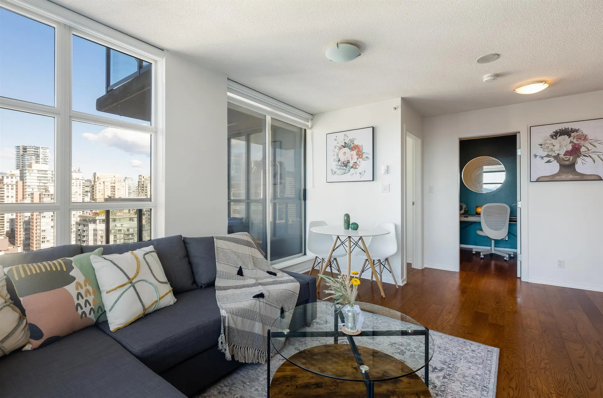 Photo 3 of 34 at #2402 – 1155 Seymour Street