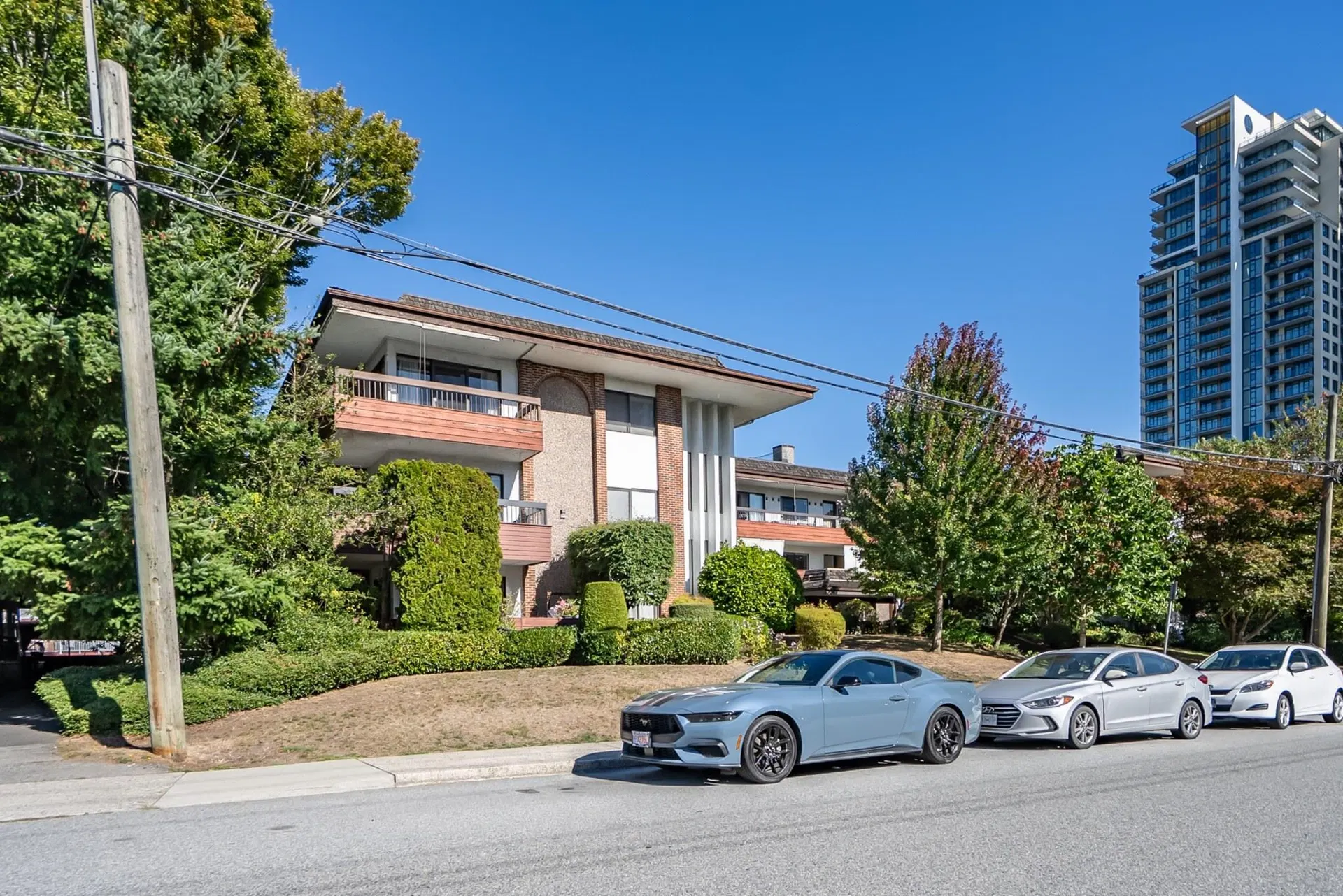 Photo 2 of 33 at #107 – 7180 Linden Avenue