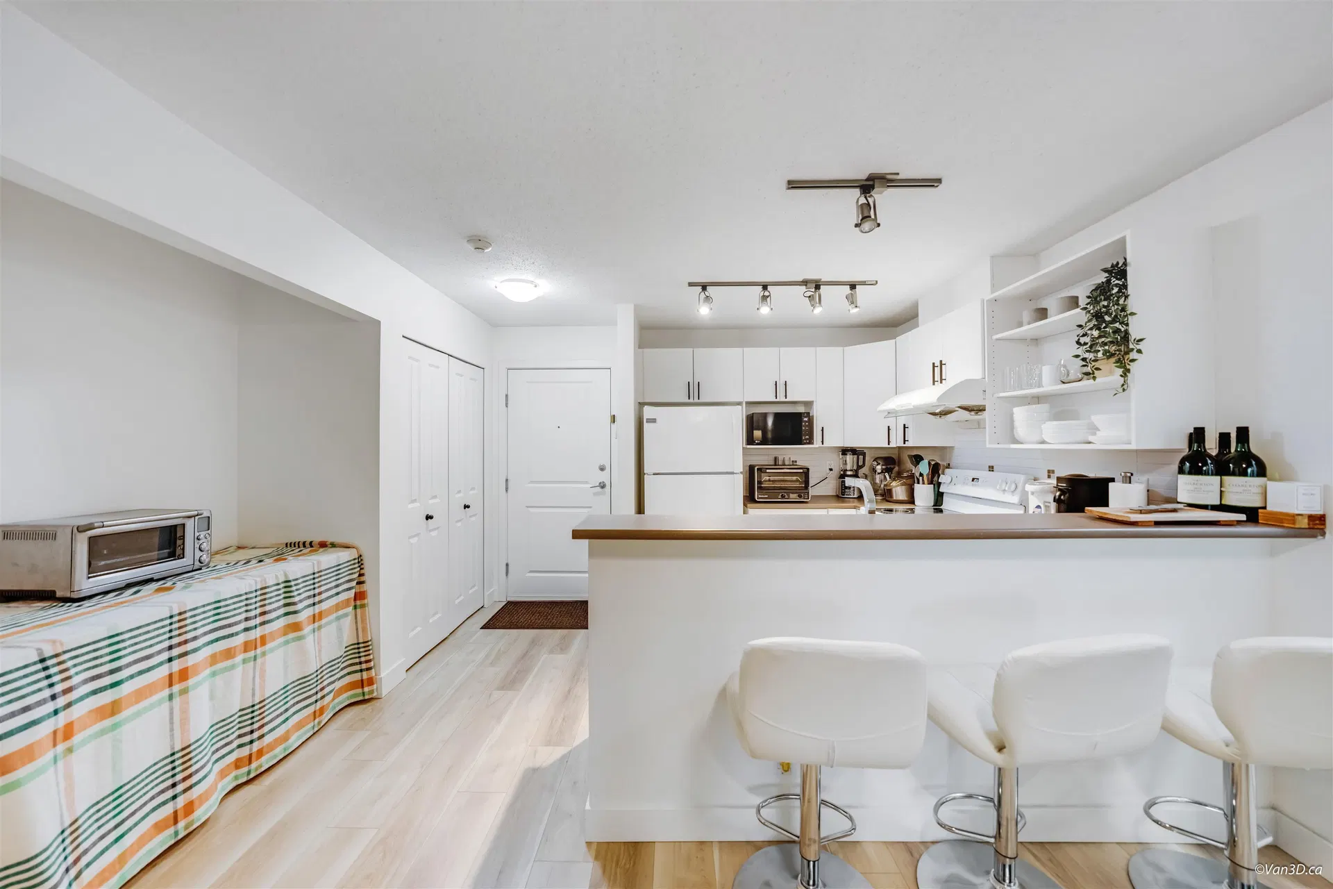 Photo 5 of 34 at #116 – 14885 105 Avenue