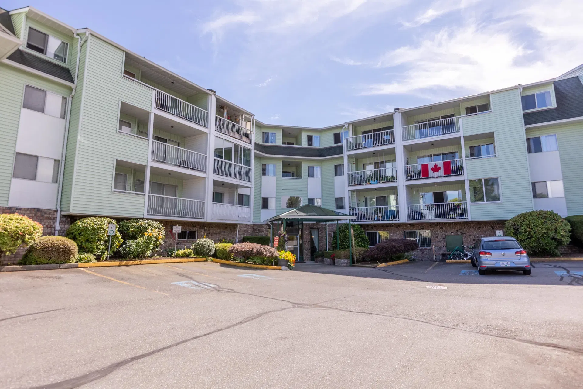 Photo 1 of 35 at #211 – 31850 Union Avenue