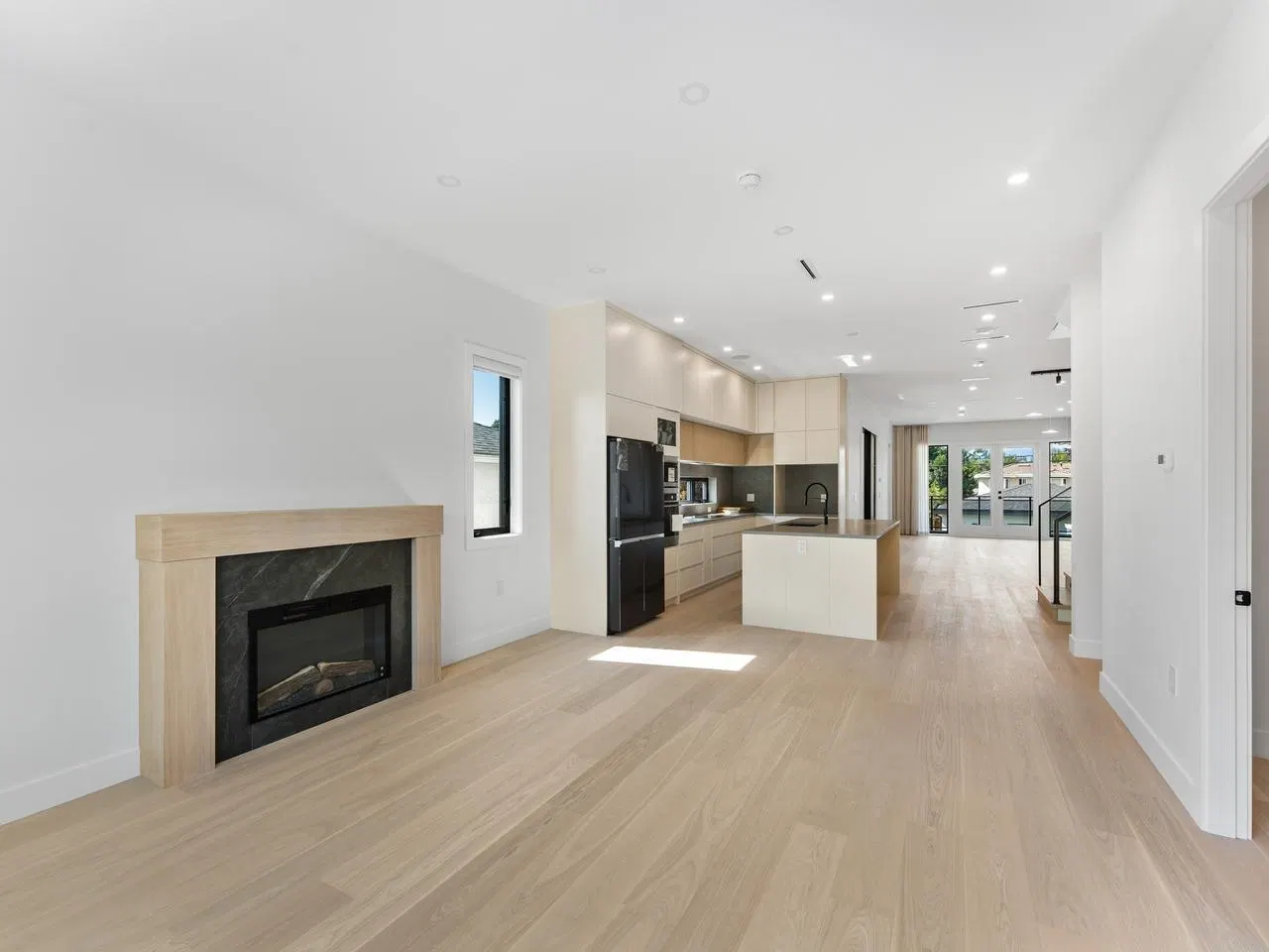 Photo 5 of 31 at #1 – 8633 12th Avenue