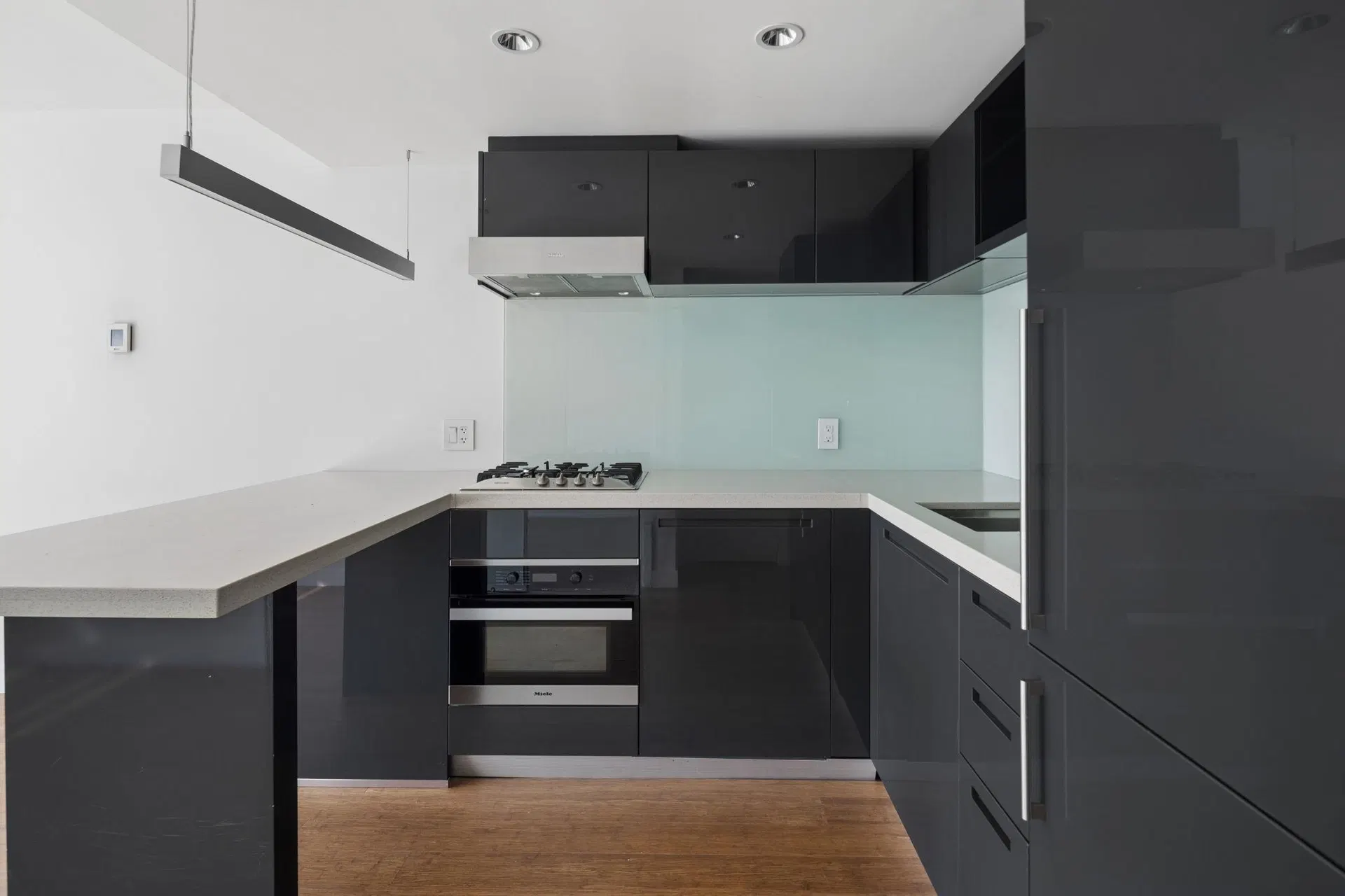 Photo 5 of 27 at #1211 – 777 Richards Street