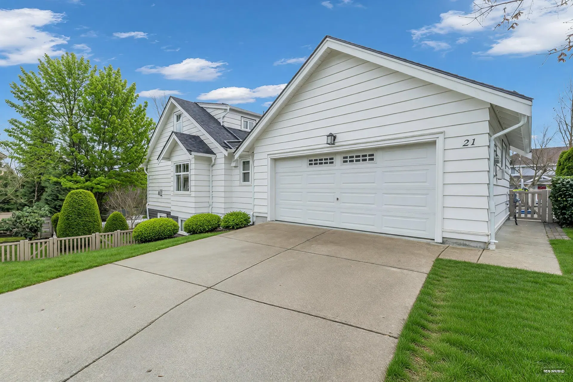 Photo 3 of 38 at #21 – 15188 62a Avenue