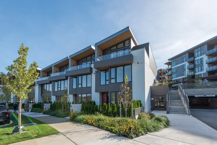 Photo 5 of 40 at #101 – 1502 Scott Crescent