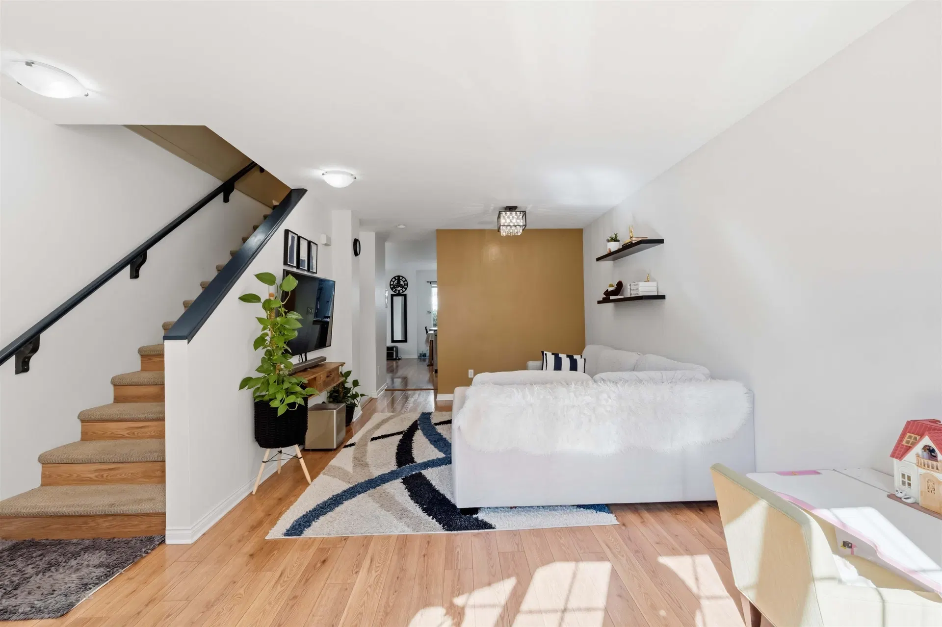 Photo 5 of 23 at #16 – 6533 121 Street