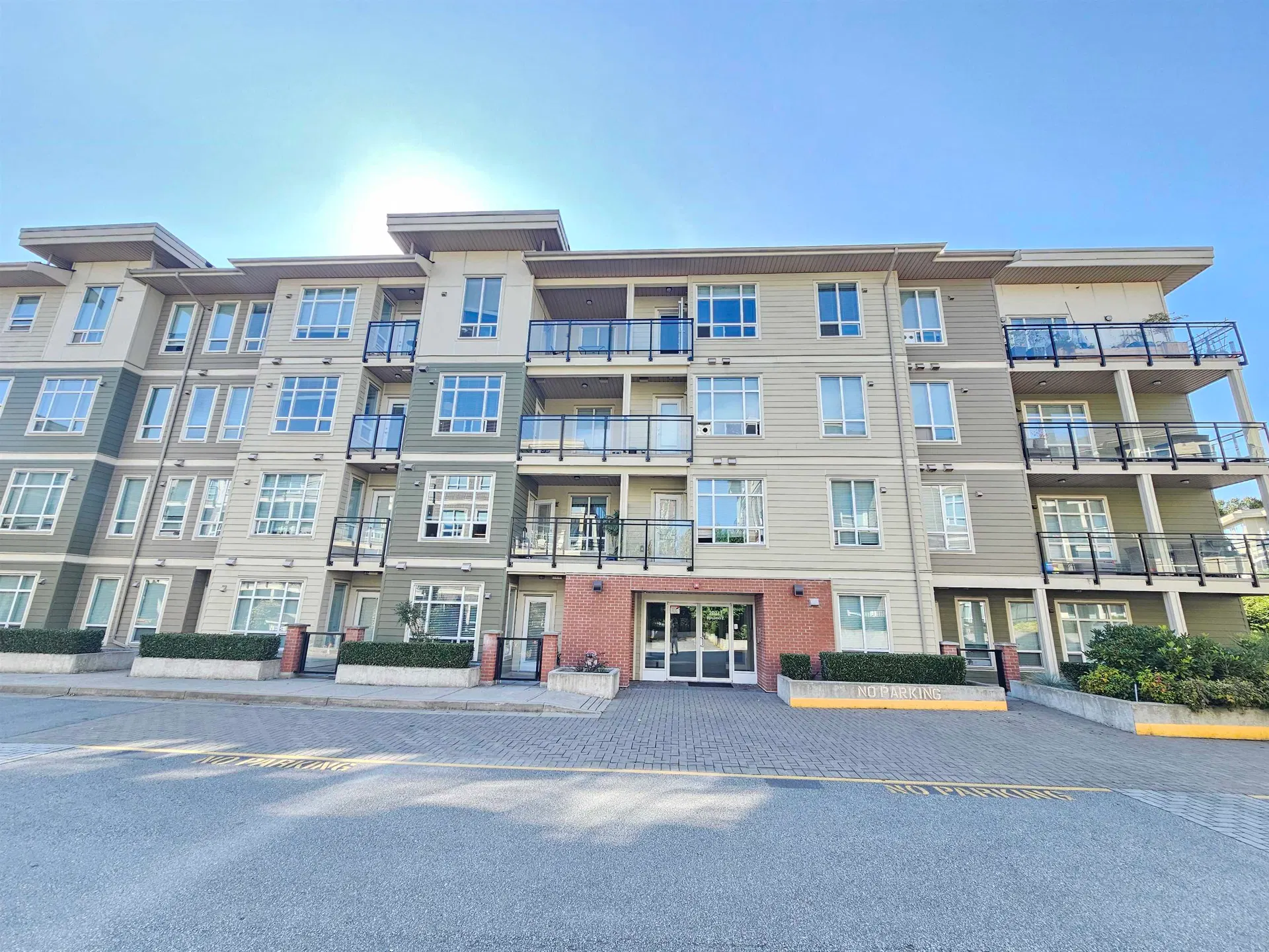 E208 – 20211 66 Avenue