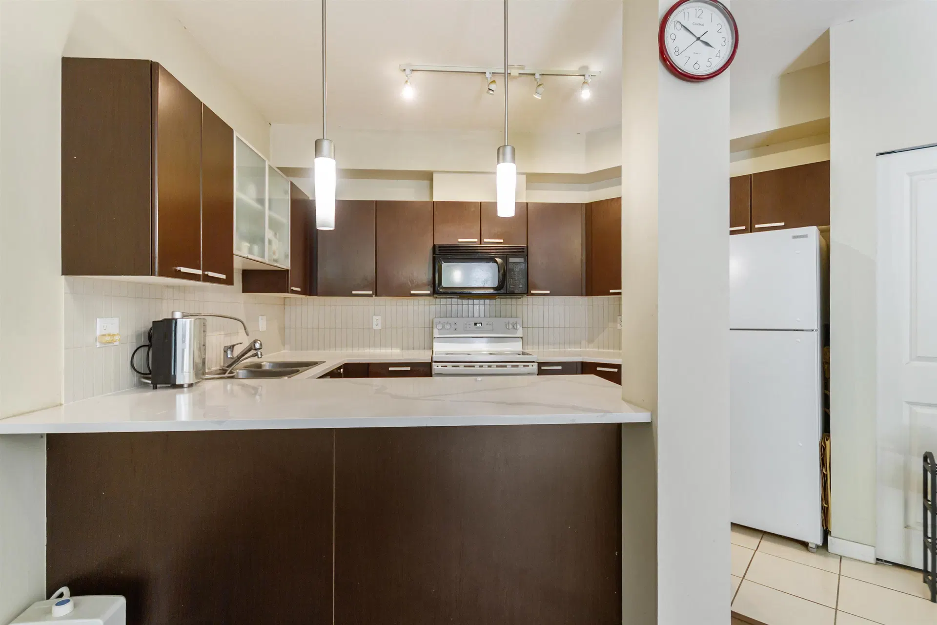 Photo 5 of 22 at #301 – 10499 University Drive