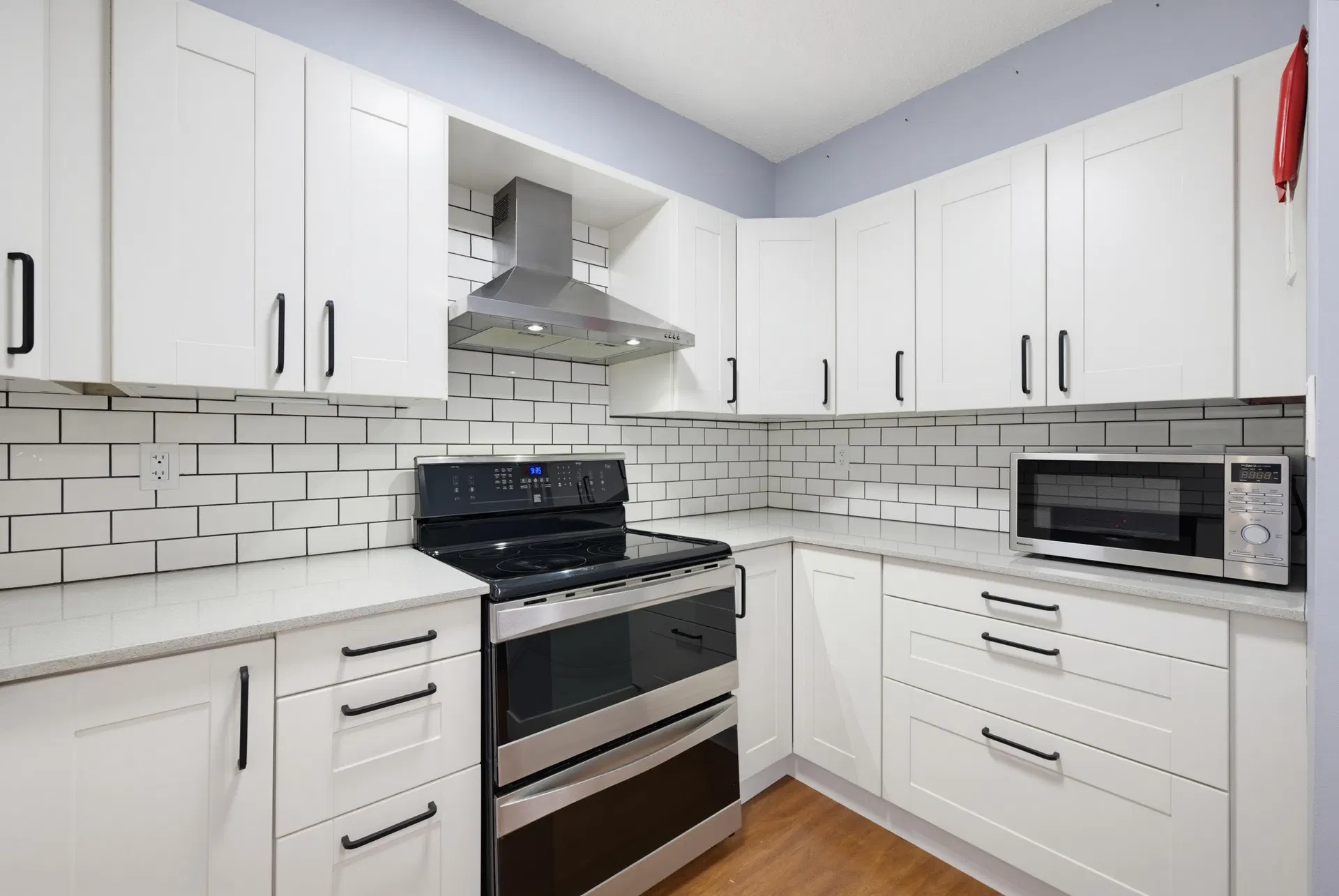 Photo 5 of 31 at 4716 48b Street