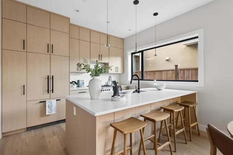#3 – 2017 23rd Avenue