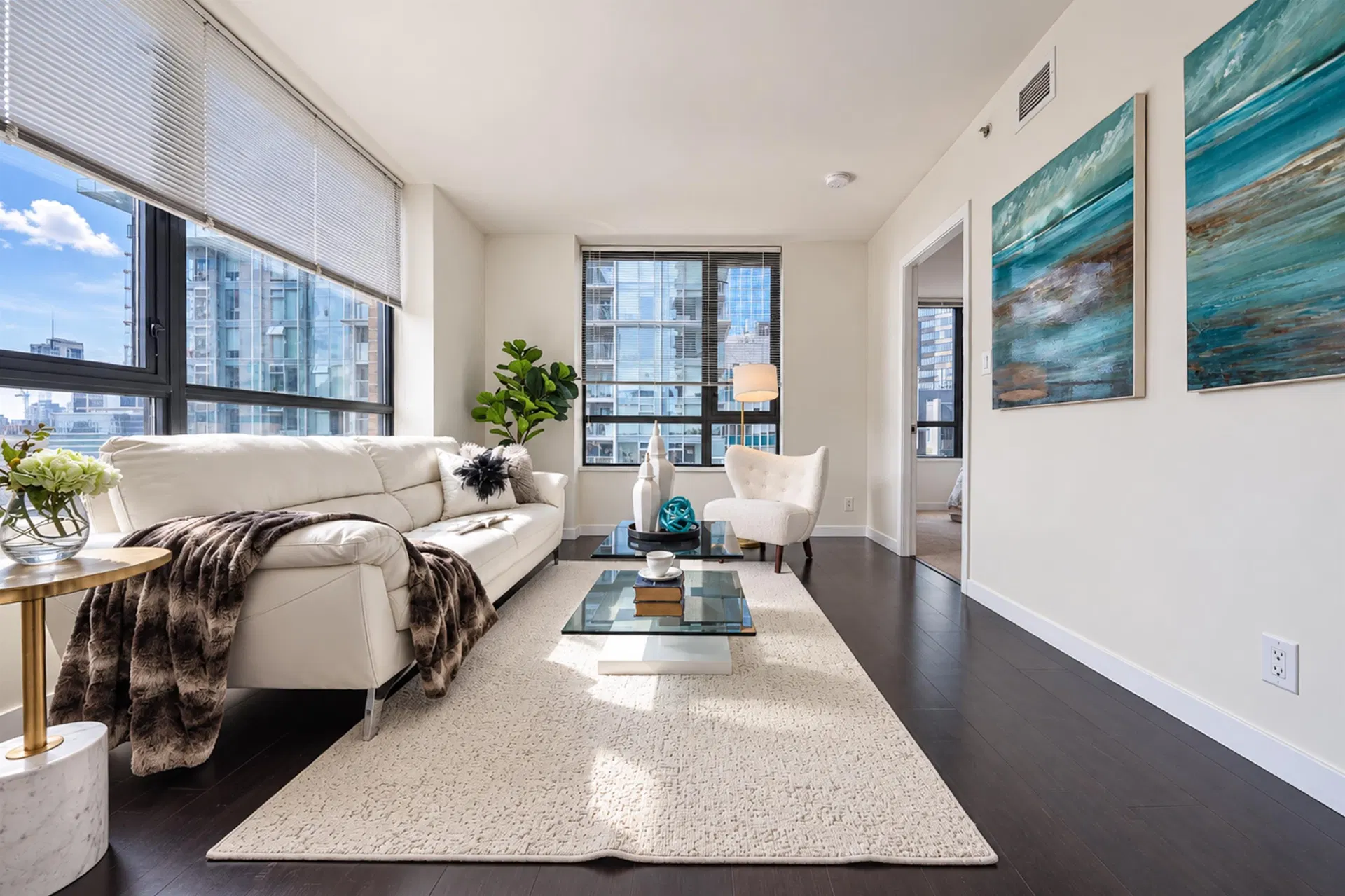 Photo 4 of 28 at #1703 – 788 Richards Street