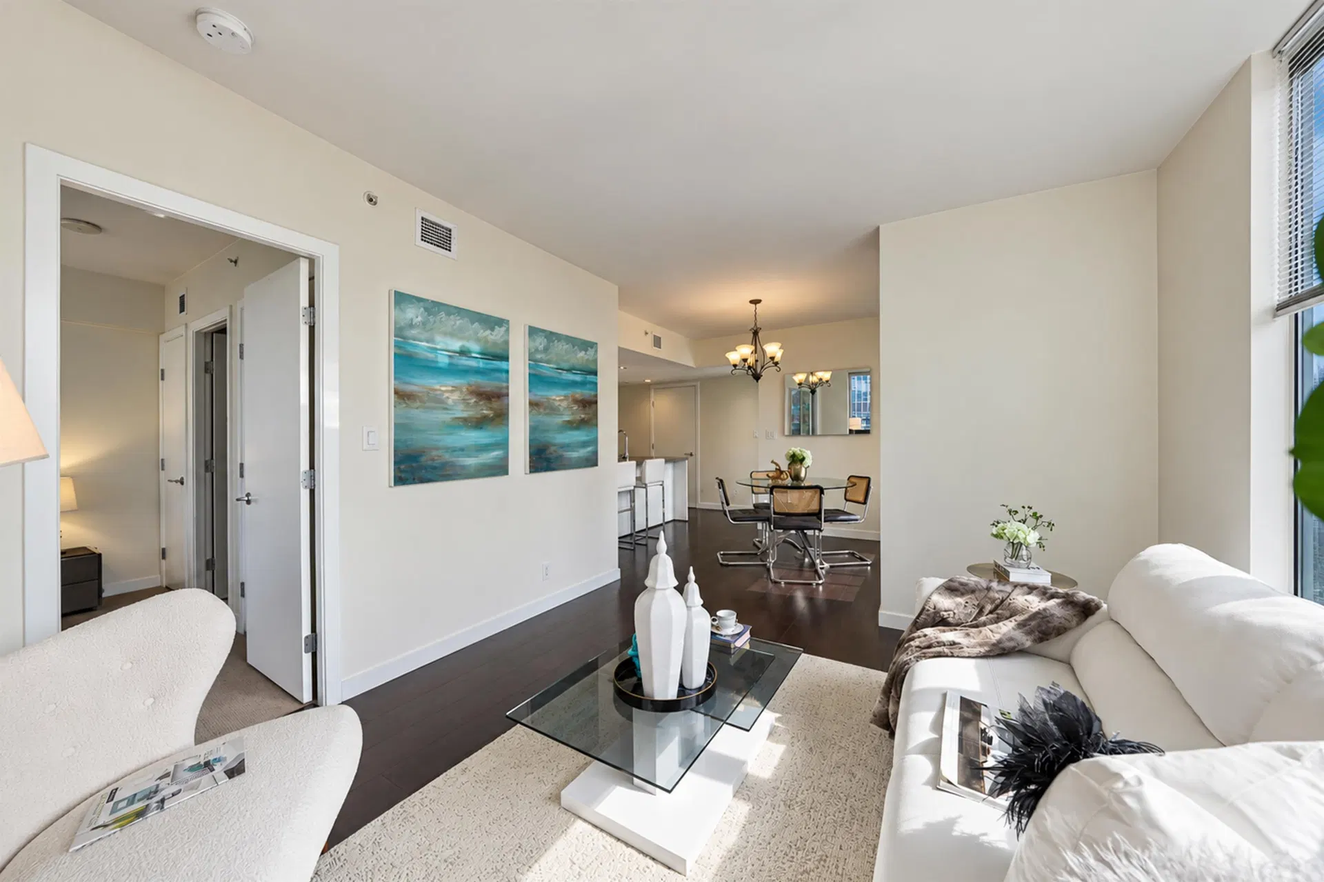 Photo 5 of 28 at #1703 – 788 Richards Street